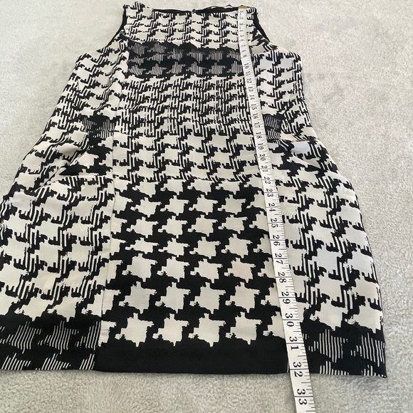 Zara Houndstooth Pocketed Shift Dress Size Small - Picture 12 of 12